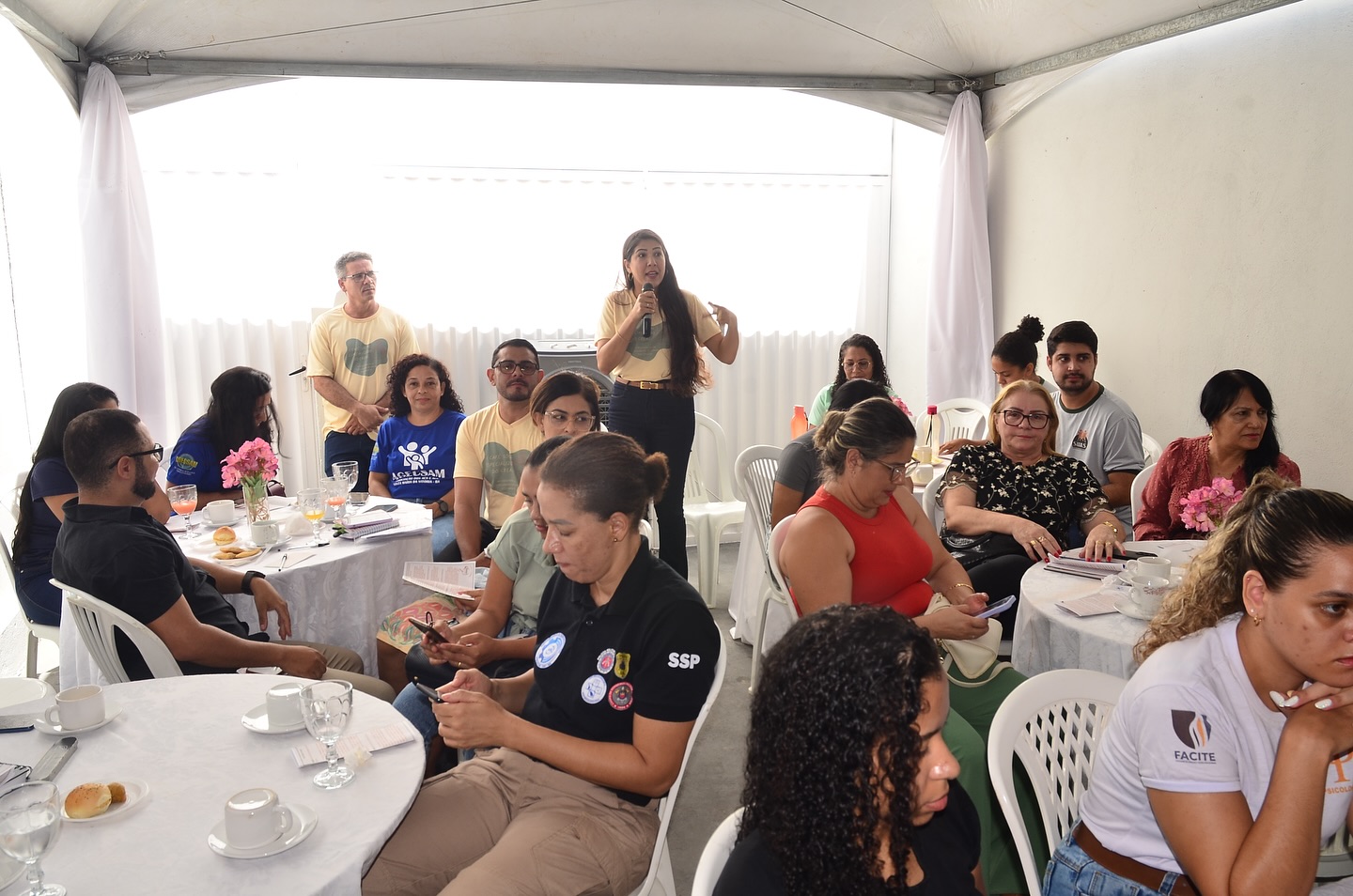 1º Café Social Especializado fortalece a rede de proteção social em Santa Maria da Vitória! 